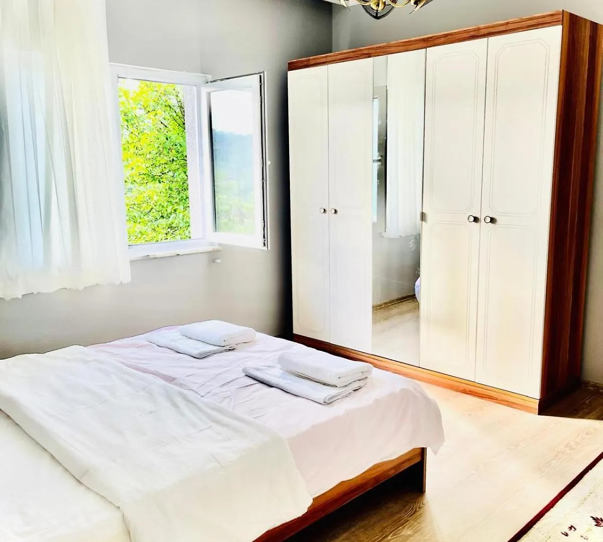מלון דירות טראבזון Five Stars Apart Bungalov